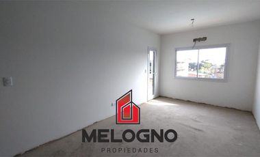 Departamento en  Complejo Solares