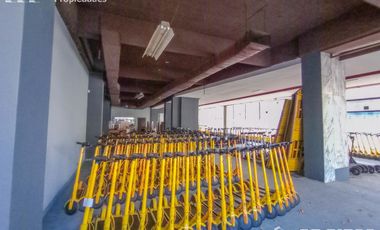 EDIFICIO COMERCIAL OFICINA EN ALQUILER CON ESTACIONAMIENTO y SIN EXPENSAS SAN CRISTOBAL