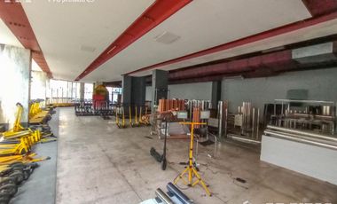 EDIFICIO COMERCIAL OFICINA EN ALQUILER CON ESTACIONAMIENTO y SIN EXPENSAS SAN CRISTOBAL