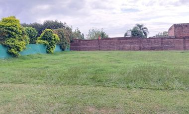 Terreno en venta en Yerba Buena , 741m2 en Quinta Azucena.