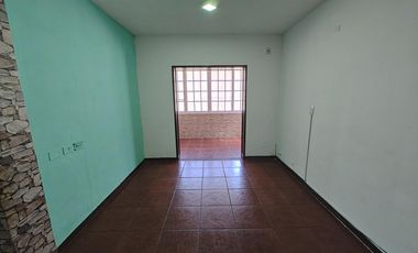Departamento en Isidro Casanova