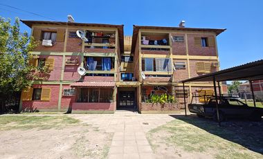 Departamento en Isidro Casanova