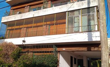 NUEVO PRECIO!! Cochera en Mart.-Santa Fe/Fleming