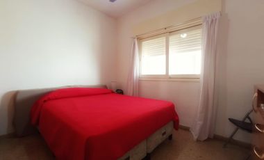 Casa en San Jose De La Esquina - Amplia - 3 dormitorios - Cochera - Patio -