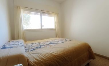 Casa en San Jose De La Esquina - Amplia - 3 dormitorios - Cochera - Patio -