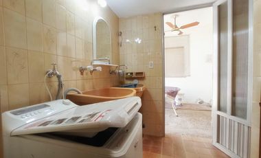 Casa en San Jose De La Esquina - Amplia - 3 dormitorios - Cochera - Patio -