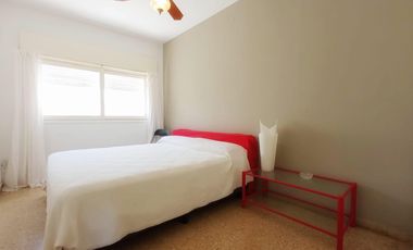 Casa en San Jose De La Esquina - Amplia - 3 dormitorios - Cochera - Patio -