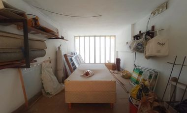 Casa en San Jose De La Esquina - Amplia - 3 dormitorios - Cochera - Patio -