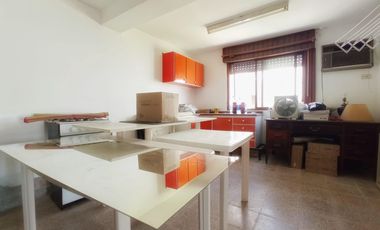 Casa en San Jose De La Esquina - Amplia - 3 dormitorios - Cochera - Patio -