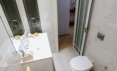 Casa en San Jose De La Esquina - Amplia - 3 dormitorios - Cochera - Patio -