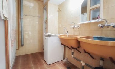 Casa en San Jose De La Esquina - Amplia - 3 dormitorios - Cochera - Patio -