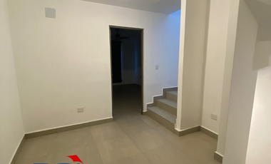 ESTRENA CASA  RENTA *Cumbres Sole *