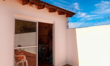 Casa en Venta Ituzaingó norte con  local comercial