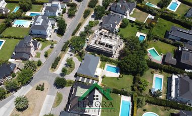 APTA CREDITO - Casa - Interna - Barrio Septiembre - Lote 201