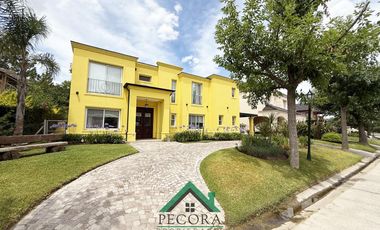 APTA CREDITO - Casa - Interna - Barrio Septiembre - Lote 201