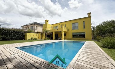 APTA CREDITO - Casa - Interna - Barrio Septiembre - Lote 201