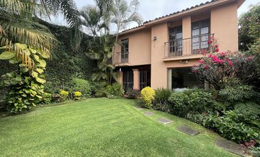 Casa en venta estilo  Cuernavaca con seguridad 24/7