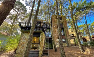 Casa Cabaña en Mar de las Pampas