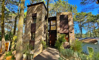 Casa Cabaña en Mar de las Pampas