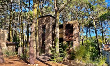 Casa Cabaña en Mar de las Pampas