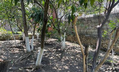 Casa en venta de un piso con doble terreno y gran vista al Lago