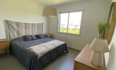 DECS Tortugas | Venta | Cómoda y funcional casa de 3 dormitorios en un condominio muy completo