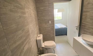 DECS Tortugas | Venta | Cómoda y funcional casa de 3 dormitorios en un condominio muy completo