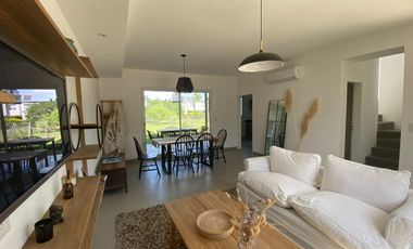 DECS Tortugas | Venta | Cómoda y funcional casa de 3 dormitorios en un condominio muy completo