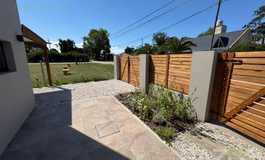 Casa a estrenar en Barrio Atlántida. Santa Clara del Mar
