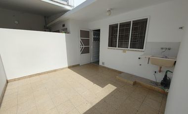 PH 2 AMBIENTES ALQUILER EN GONZALEZ BALCARCE 3366 (REMEDIOS DE ESCALADA)