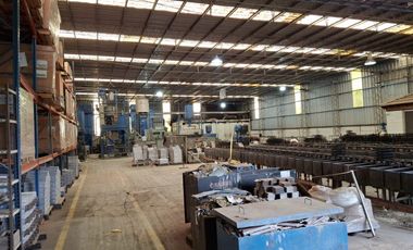 Depósito y oficinas 2.982 m2-Area de Promoción El Triángulo