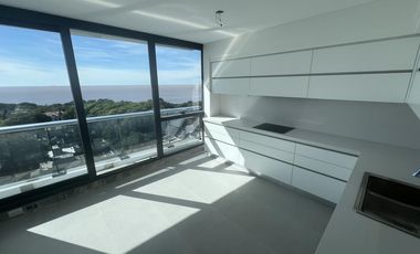 Venta Departamento Selene Libertador 3 dormitorios en suite vista al Rio en La Lucila