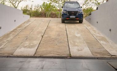 Albanueva, magnifica casa moderna de diseño, 4 dormitorios, pileta, amarra, venta