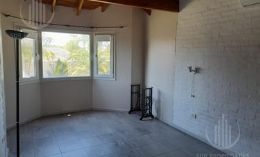 Canning  Echeverria del  Lago