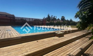 Casa en Arriendo en Carampangue