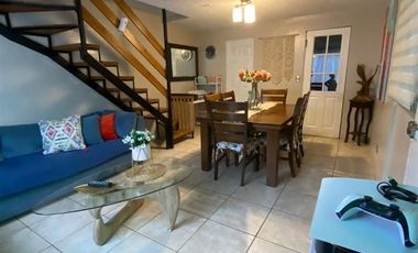 Casa en Venta en Porvenir con calle del Parque