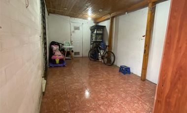 Casa en Venta en Porvenir con calle del Parque