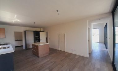 Casa a la laguna en  venta en San Matias.