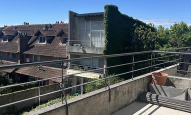 Lindísimo Triplex con pileta en Beccar