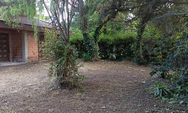 Casa en  venta a reciclar - lote de 859m2