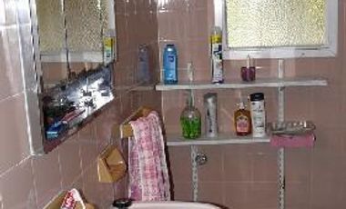 Casa en  venta a reciclar - lote de 859m2