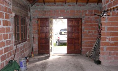 Casa en  venta a reciclar - lote de 859m2