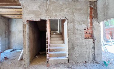 CASA EN VENTA PARQUE LELOIR- Condominio Cerrado  a Estrenar