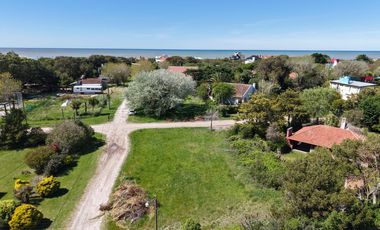 Terreno de 715 m2 Mar Chiquita a 200mts de la playa