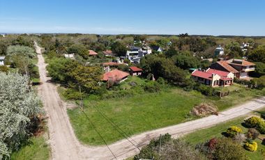 Terreno de 715 m2 Mar Chiquita a 200mts de la playa