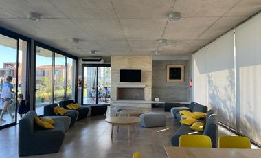 Las Piedras | Venta | Muy interesante PB en esquina de 3 dormitorios con jardín y parrilla