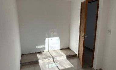 Departamento de 4 ambientes Mar de Cobo - en la plaza principal