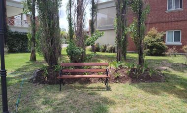 VENTA DEPARTAMENTO 4 AMBIENTES MAS 2 COCHERAS   CONDOMINIO TORTUGAS I