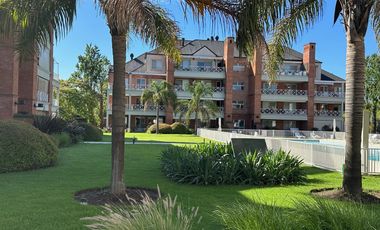 VENTA DEPARTAMENTO 4 AMBIENTES MAS 2 COCHERAS   CONDOMINIO TORTUGAS I