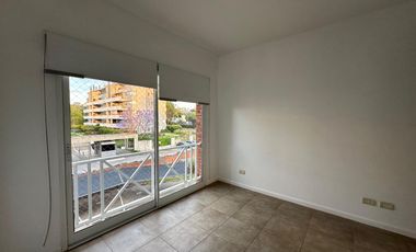 VENTA DEPARTAMENTO 4 AMBIENTES MAS 2 COCHERAS   CONDOMINIO TORTUGAS I